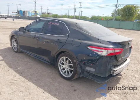 2018 Toyota Camry Se из США, поврежденный, VIN 4T1B11HK4JU648836